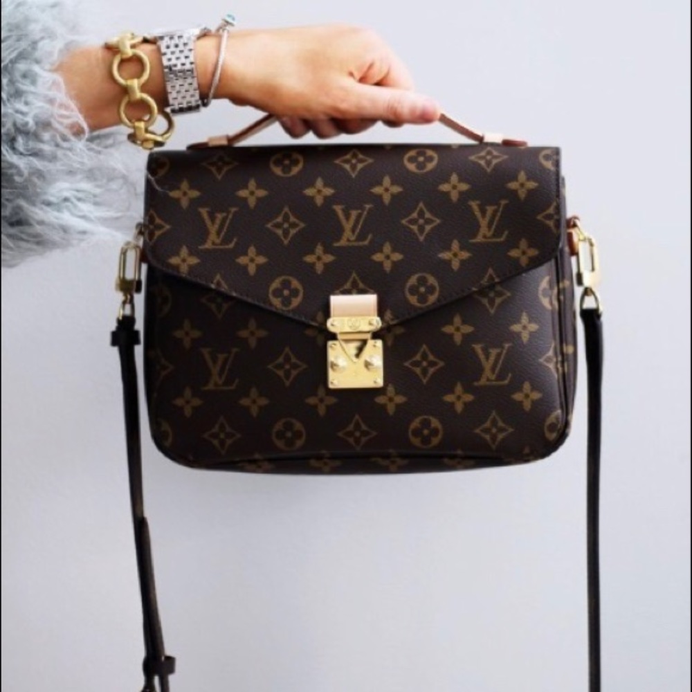 Like new, Louis Vuitton Mochette Petis Monogram